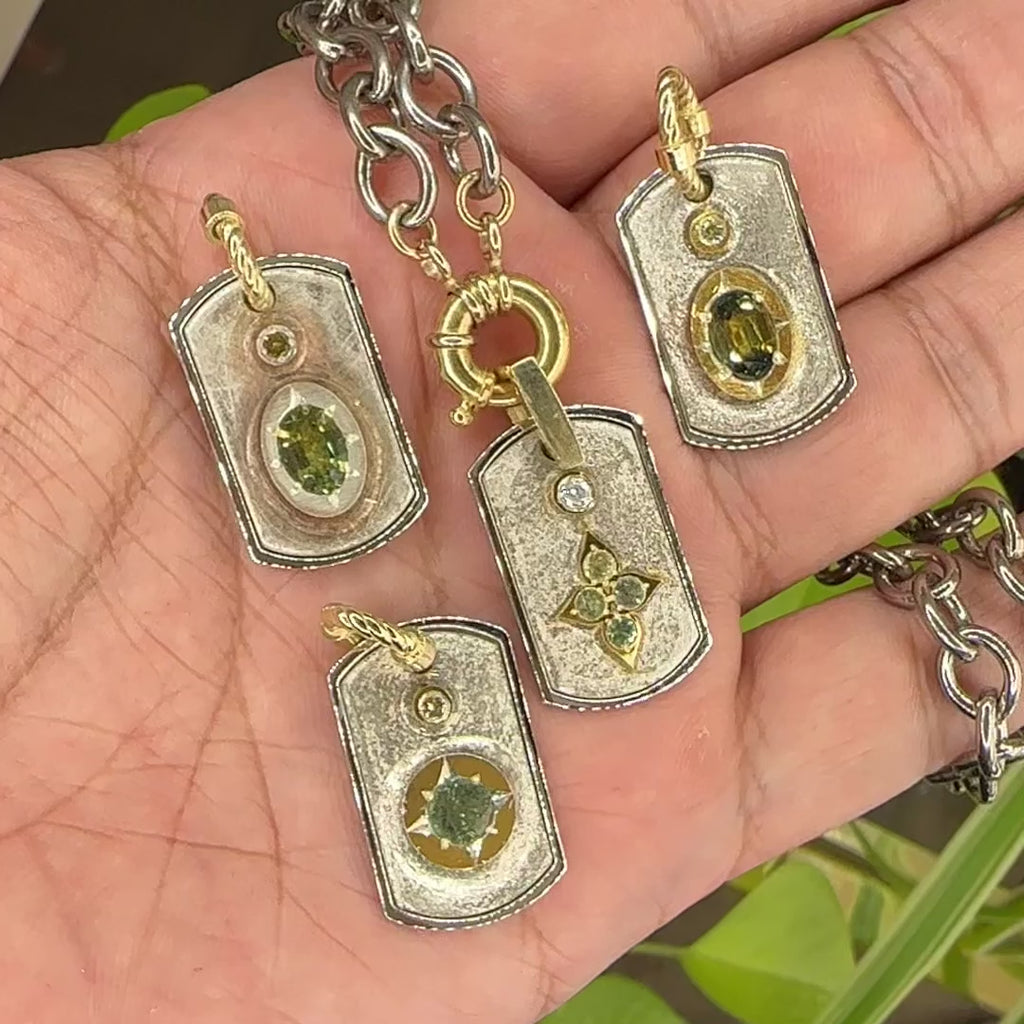 Medium Dog Tag 925 Auras